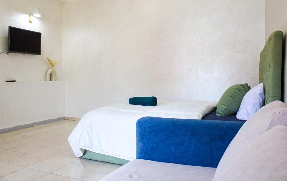 Akwaba Lodge Salé Buitenkant foto